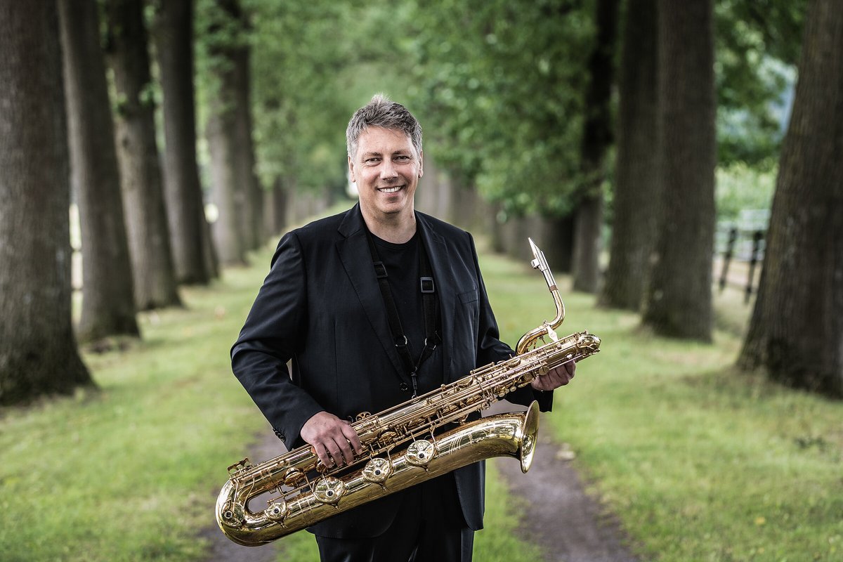 News Willkommen, Ivan Jones!